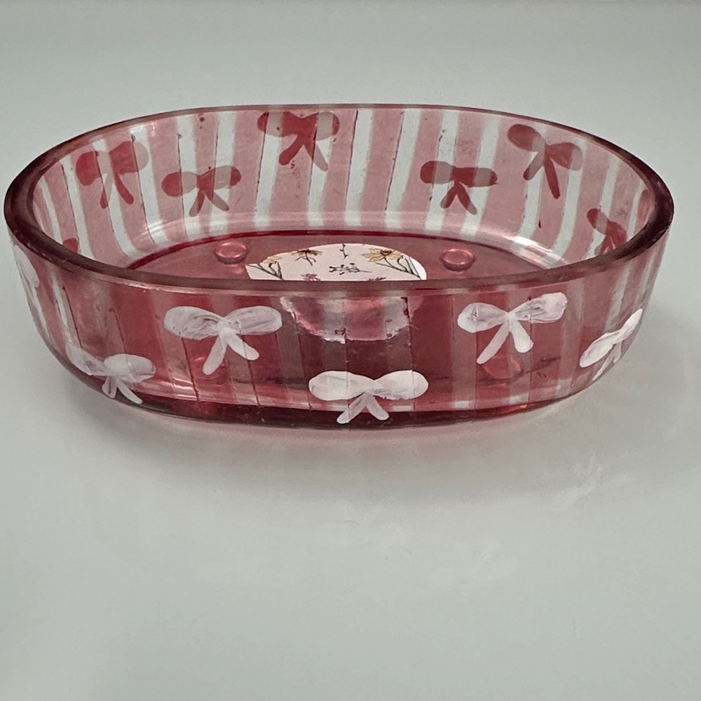 NWT Hand Crafted Pink/White Bow Dish